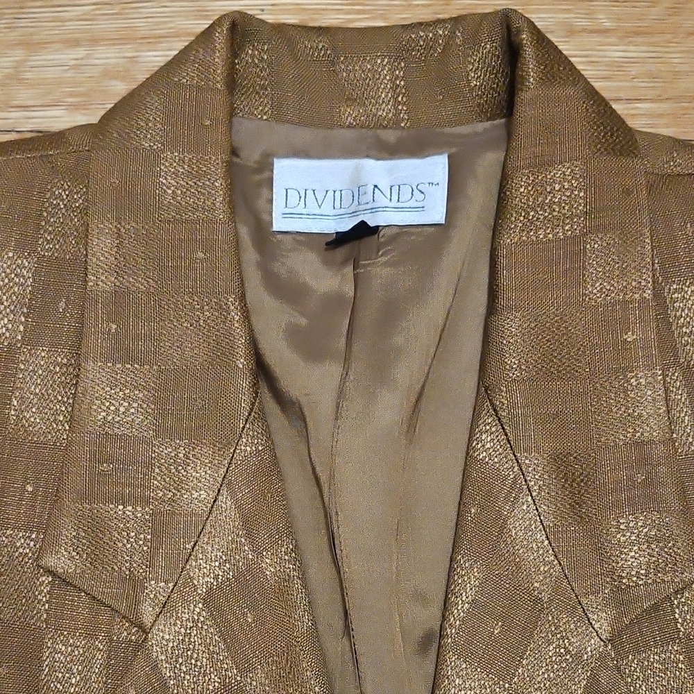 Women's Elegant Gold Suit